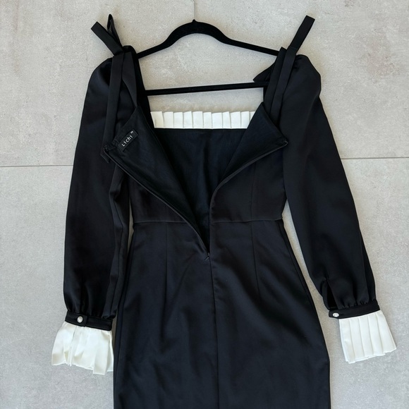 LICHI CONTRAST MIDI DRESS - Picture 6 of 11